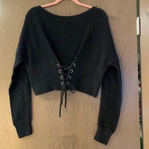 Kendall & Kylie black cropped sweater